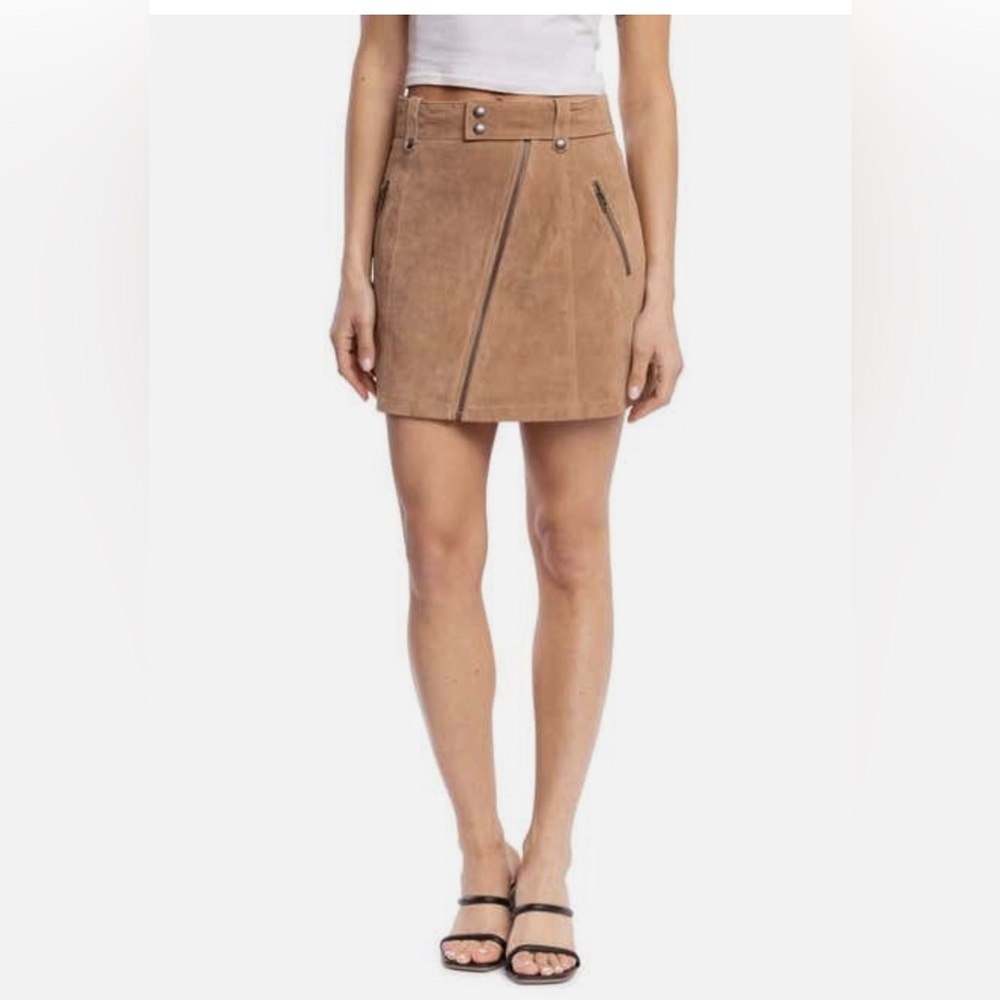 Blank NYC Camel Suede Mini Skirt | Moto Zipper Asymmetrical | Size 27